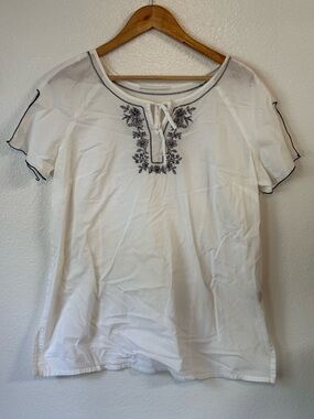 Norton McNaughton Petites White Blouse Black Embroidery Lightweight Size Large